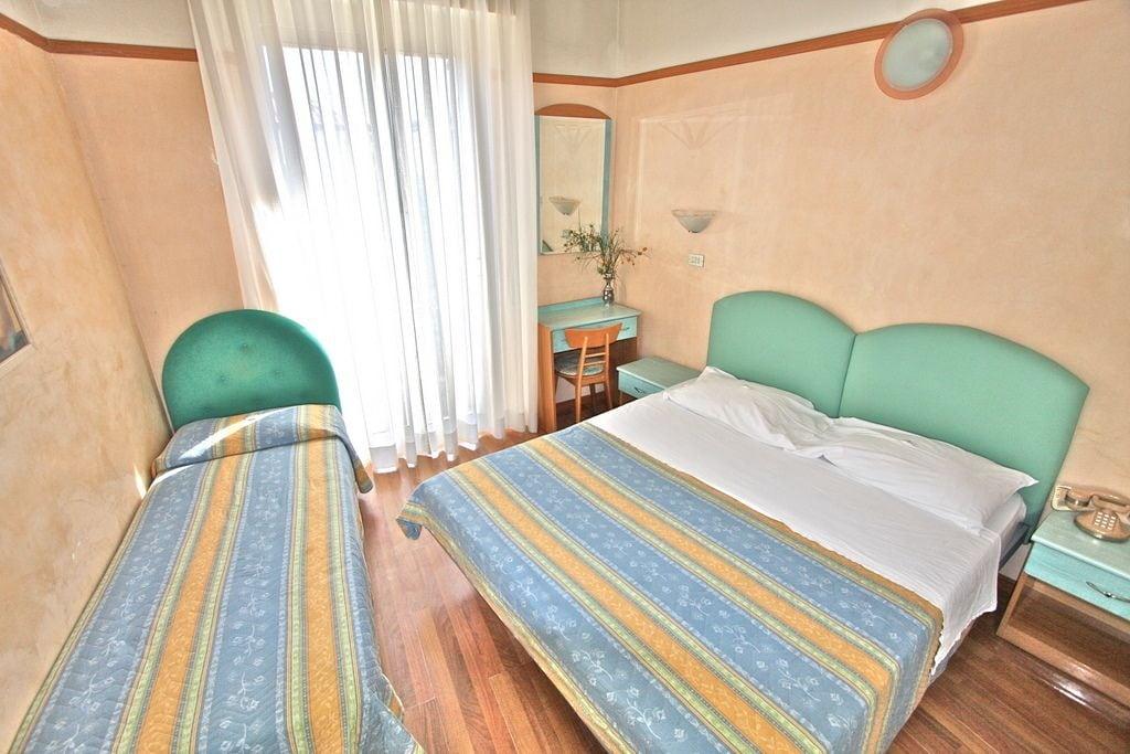 Hotel Britannia Rimini Marina Centro Exteriör bild